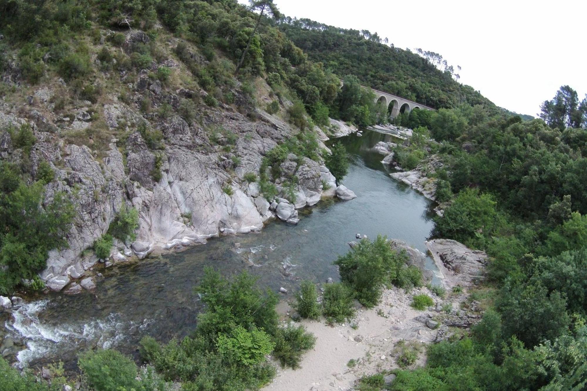 Apart'Hotel Les 4 Sources Corbés Kültér fotó