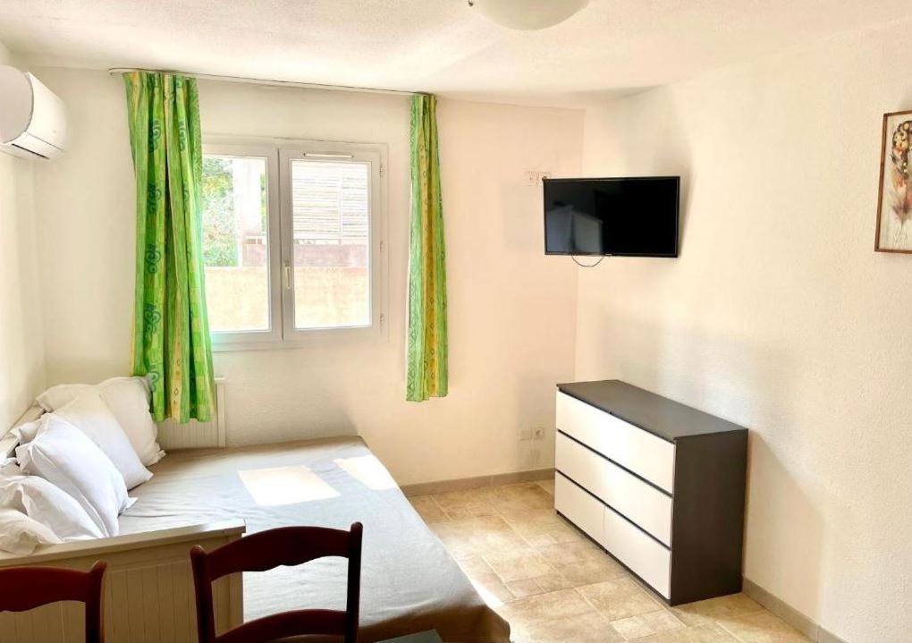 Apart'Hotel Les 4 Sources Corbés Kültér fotó