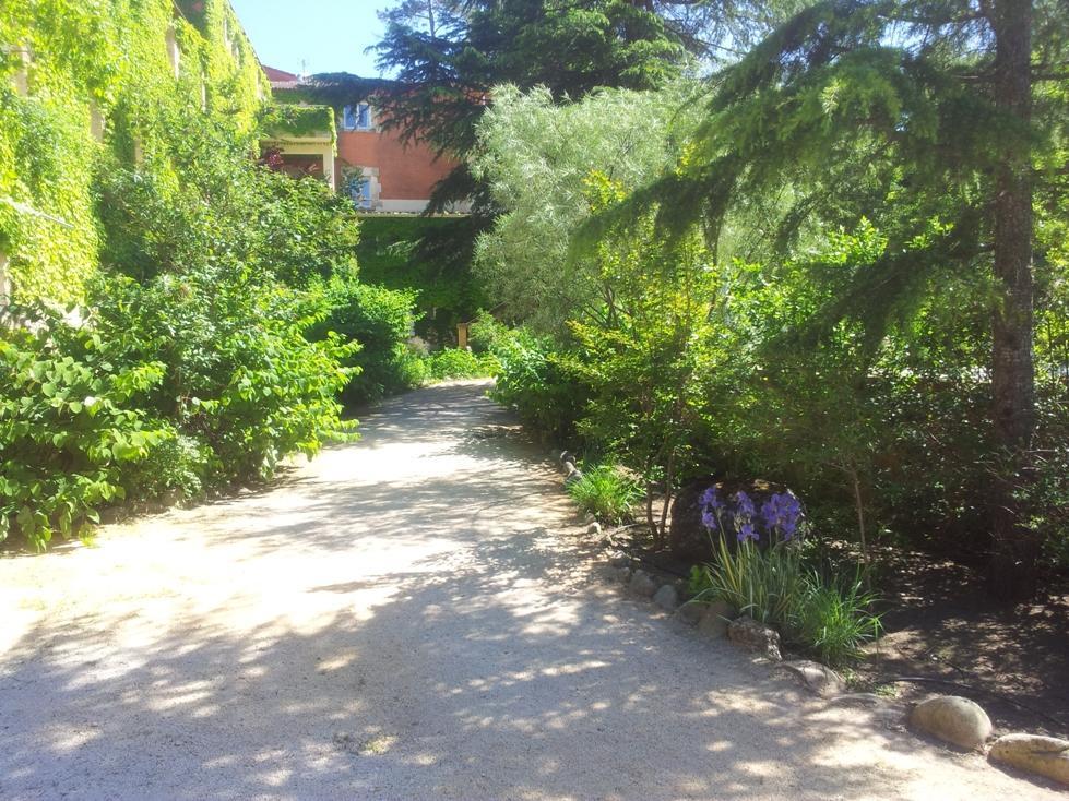 Apart'Hotel Les 4 Sources Corbés Kültér fotó